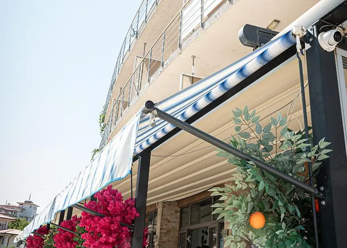 Sunny Hotell Slăntjev Brjag